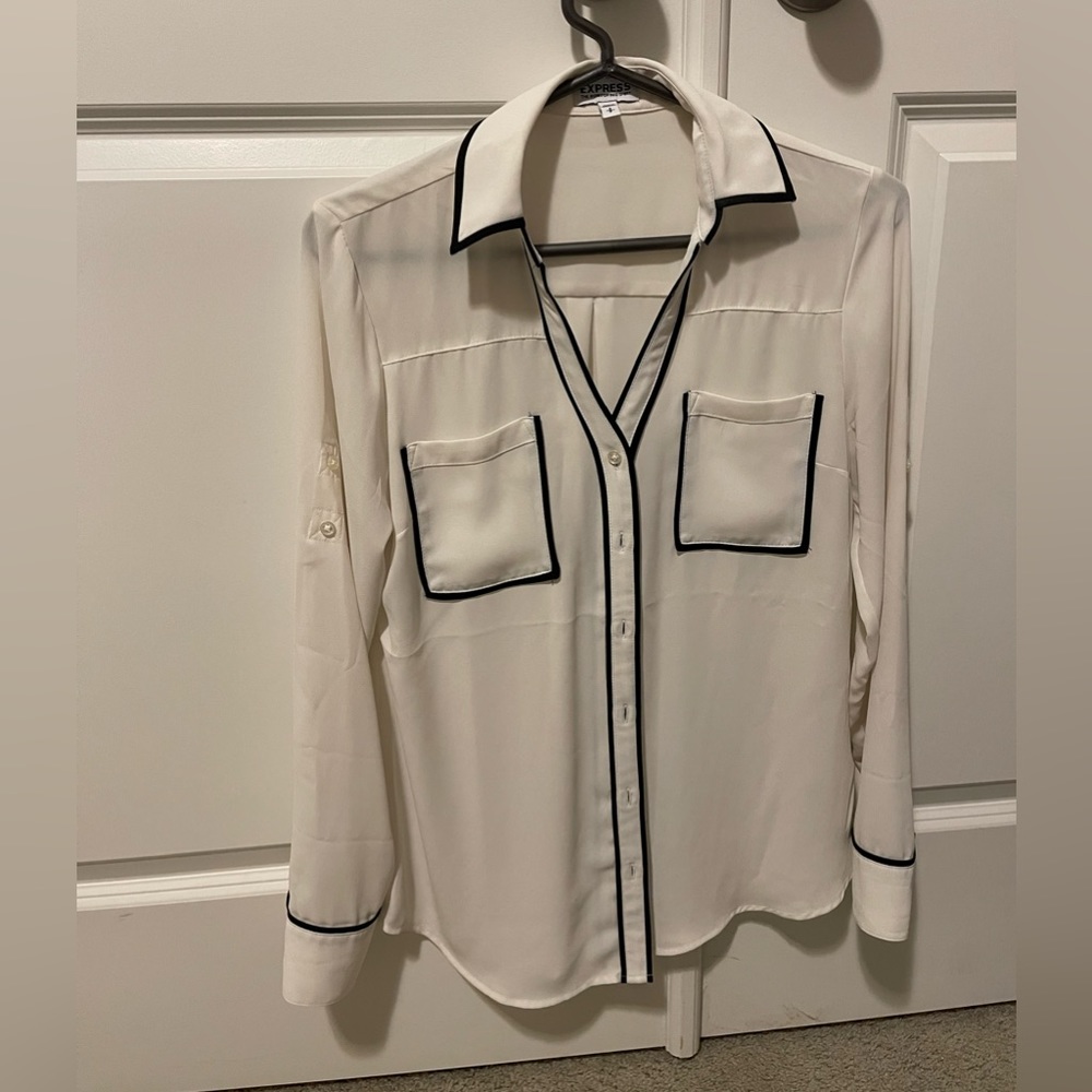 Express Portofino Shirt. Size: Small. In good condition.